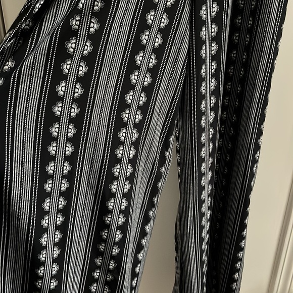 BOG Collective wide leg Pants Adult small - Picture 5 of 5